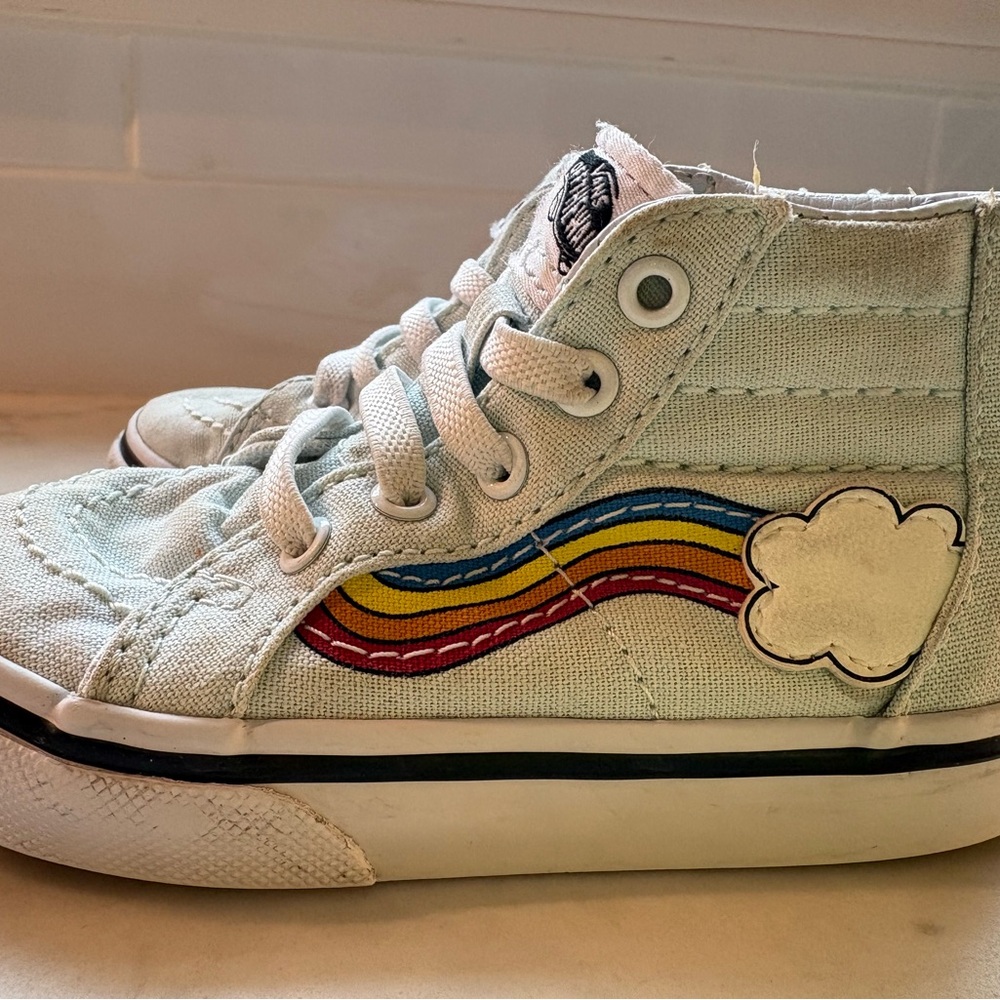 Vans Kids Light Blue High-Top Sneakers with Rainbow Stripe and Cloud